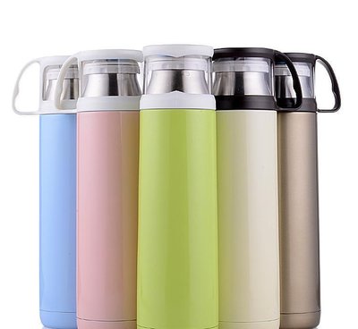 水杯.jpg 水杯.jpg